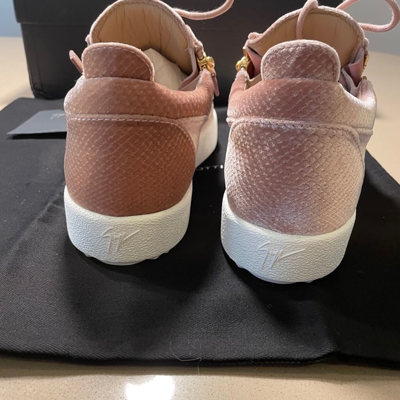 Giuseppe Zanotti velvet sneakers women size 9/39.5 - Picture 8 of 12